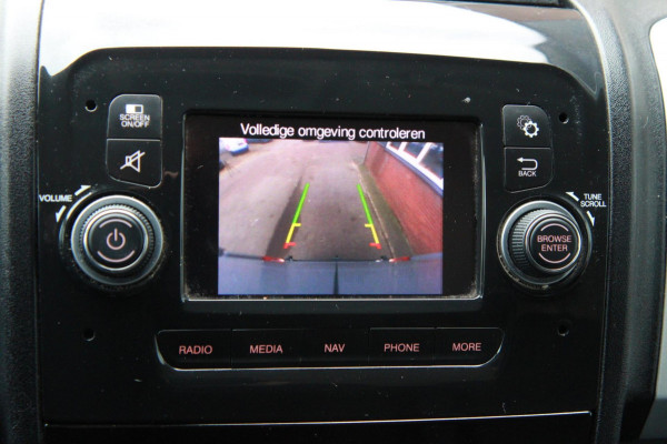 Fiat Ducato 30 2.3 MultiJet L2H2 / Trekhaak / Camera / Navi / 3 zits