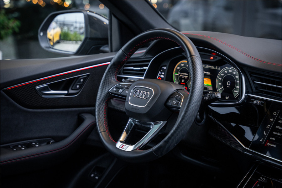 Audi Q8 60 TFSI e quattro Pro Line S Competition - Panorama | RS Seats | Carbon | B&O | Luchtvering
