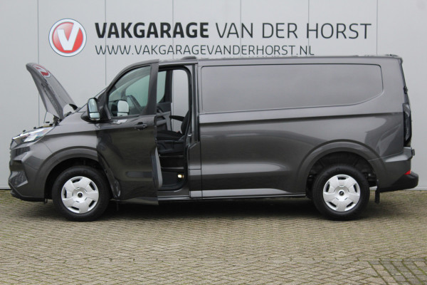 Ford Transit Custom 320 2.0-136 pk TDCI L1H1 Trend. Fabrieksgarantie tot 10-2028 ! Adapt. Cruise Cntrl, Navigatie, Camera, PDC V+A, Apple Carplay/Android auto, LED verl., Laadruimte bekleed, Bijrijdersbank, Spiegel-, stoel en voorraamverw. etc.