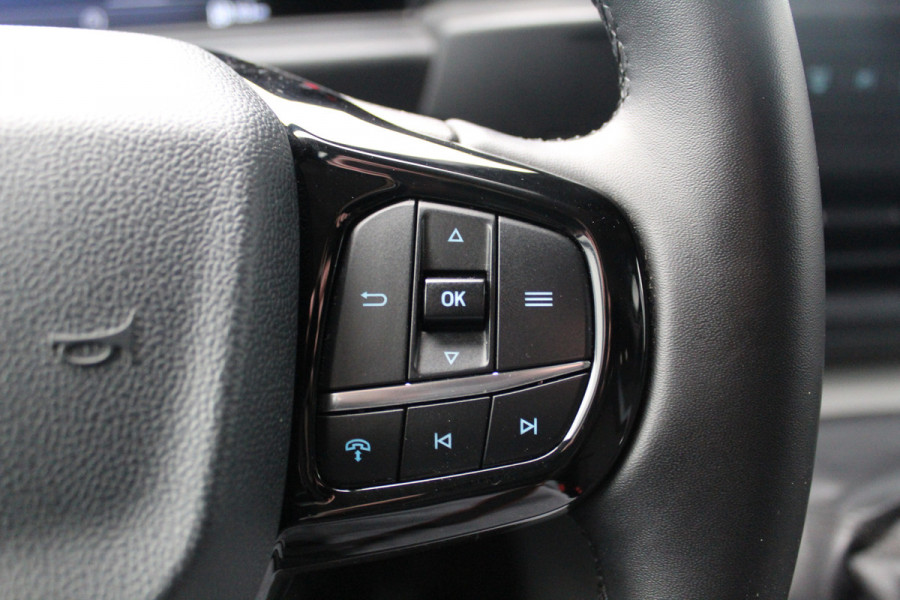 Ford Transit Custom 320 2.0-136 pk TDCI L1H1 Trend. Fabrieksgarantie tot 10-2028 ! Adapt. Cruise Cntrl, Navigatie, Camera, PDC V+A, Apple Carplay/Android auto, LED verl., Laadruimte bekleed, Bijrijdersbank, Spiegel-, stoel en voorraamverw. etc.