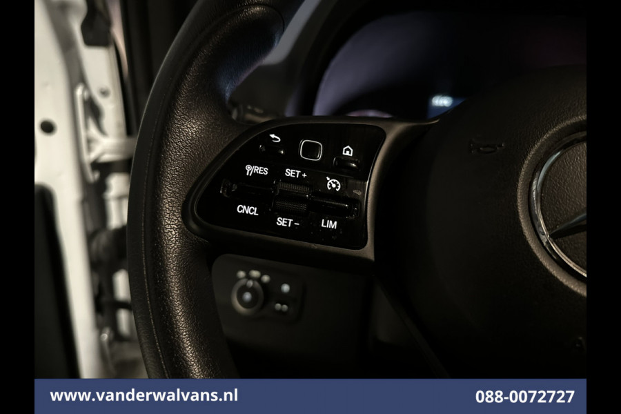 Mercedes-Benz Sprinter 317 CDI 170pk 3500kg Trekhaak L3H2 Euro6 Airco | Camera | Apple Carplay | Android Auto | Cruisecontrol Stoelverwarming, Bijrijdersbank