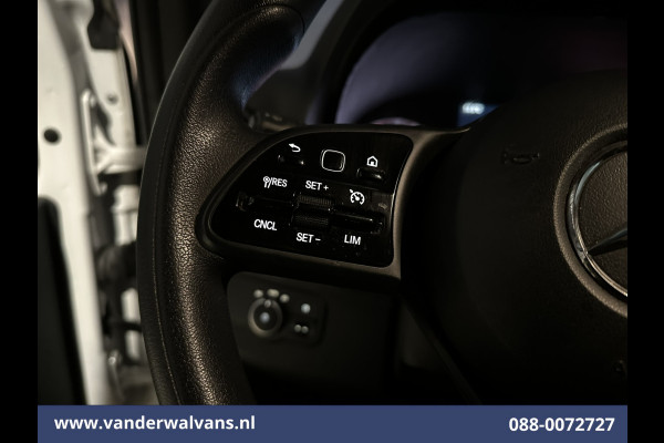 Mercedes-Benz Sprinter 317 CDI 170pk 3500kg Trekhaak L3H2 Euro6 Airco | Camera | Apple Carplay | Android Auto | Cruisecontrol Stoelverwarming, Bijrijdersbank