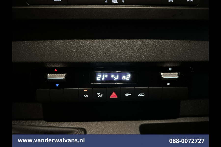 Mercedes-Benz Sprinter 317 CDI 170pk 3500kg Trekhaak L3H2 Euro6 Airco | Camera | Apple Carplay | Android Auto | Cruisecontrol Stoelverwarming, Bijrijdersbank