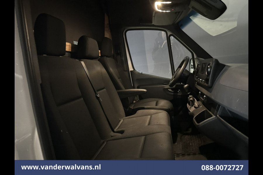 Mercedes-Benz Sprinter 317 CDI 170pk 3500kg Trekhaak L3H2 Euro6 Airco | Camera | Apple Carplay | Android Auto | Cruisecontrol Stoelverwarming, Bijrijdersbank