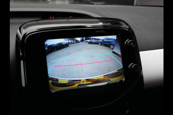 Peugeot 108 1.0 e-VTi COLLECTION | CLIMA | CARPLAY | CAMERA | ALL-SEASON | APK 11-2026!