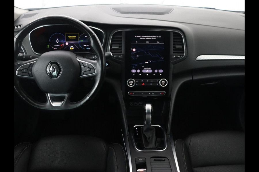 Renault Mégane 1.6 E-Tech Plug-In Hybrid 160 Business Edition One | Leder | Stoelverwarming | Carplay | Camera | Stuurverwarming | Full LED | Navigatie | Climate control