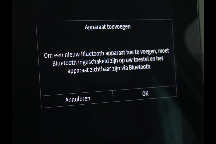 Renault Mégane 1.6 E-Tech Plug-In Hybrid 160 Business Edition One | Leder | Stoelverwarming | Carplay | Camera | Stuurverwarming | Full LED | Navigatie | Climate control