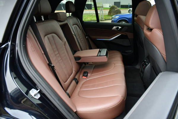 BMW X5 xDrive45e 394pk M-Sport Pano ACC Trekh HUD H/K 4wielbest 22inch