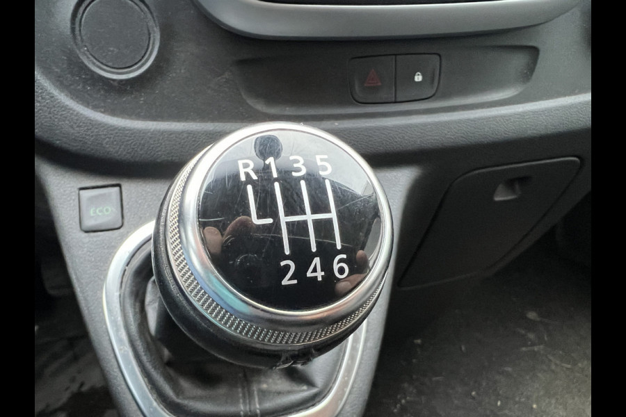 Renault Trafic 2.0 dCi 120 T29 L2H1 DC 5 Pers. Work Edition