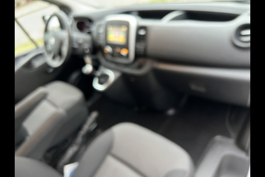 Renault Trafic 2.0 dCi 120 T29 L2H1 DC 5 Pers. Work Edition