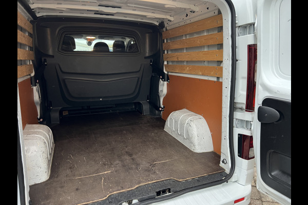 Renault Trafic 2.0 dCi 120 T29 L2H1 DC 5 Pers. Work Edition