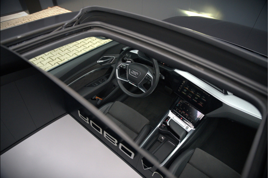 Audi e-tron Sportback 50 quattro S edition 71 kWh | S-Line | Panoramadak | Memory Seats | Luchtvering | Adaptive Cruise Control | Apple Carplay | Keyless | Matrix LED | Leder | Stoelverwarming | NAP |