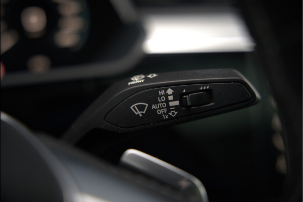 Audi e-tron Sportback 50 quattro S edition 71 kWh | S-Line | Panoramadak | Memory Seats | Luchtvering | Adaptive Cruise Control | Apple Carplay | Keyless | Matrix LED | Leder | Stoelverwarming | NAP |