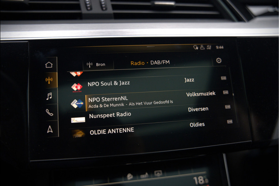 Audi e-tron Sportback 50 quattro S edition 71 kWh | S-Line | Panoramadak | Memory Seats | Luchtvering | Adaptive Cruise Control | Apple Carplay | Keyless | Matrix LED | Leder | Stoelverwarming | NAP |