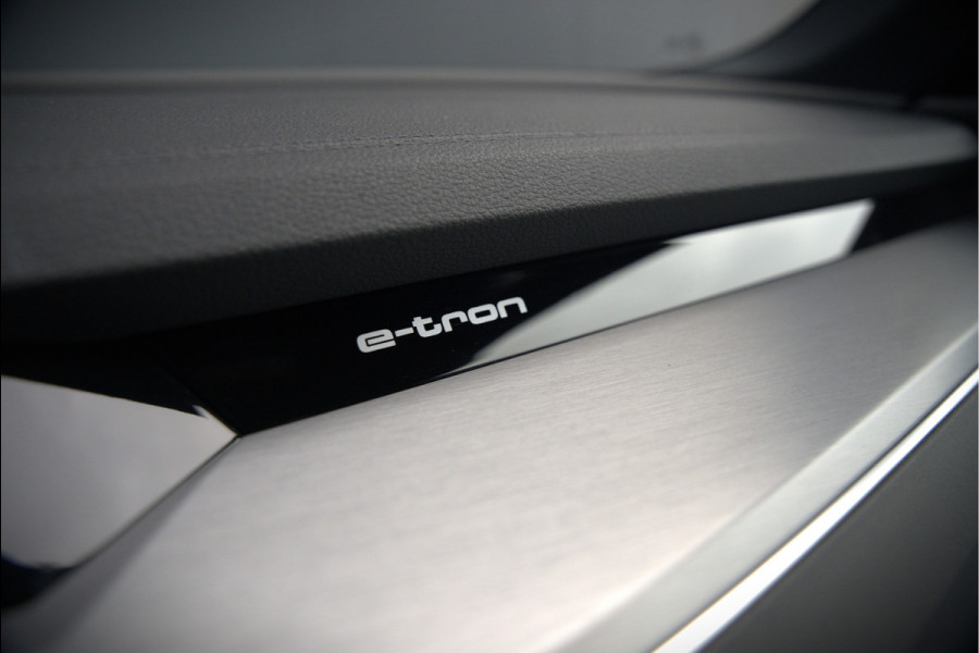 Audi e-tron Sportback 50 quattro S edition 71 kWh | S-Line | Panoramadak | Memory Seats | Luchtvering | Adaptive Cruise Control | Apple Carplay | Keyless | Matrix LED | Leder | Stoelverwarming | NAP |