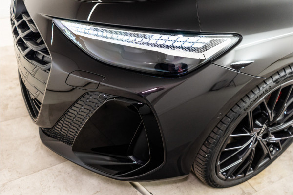 Audi A6 Avant C9 e-hybrid 270KW Quattro S Edition Competition 367PK | Madeira Brown Pearl | Tech Pro | B&O | Lucht | Trekhaak | 5 jaar F