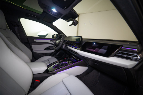 Audi A6 Avant C9 e-hybrid 270KW Quattro S Edition Competition 367PK | Madeira Brown Pearl | Tech Pro | B&O | Lucht | Trekhaak | 5 jaar F