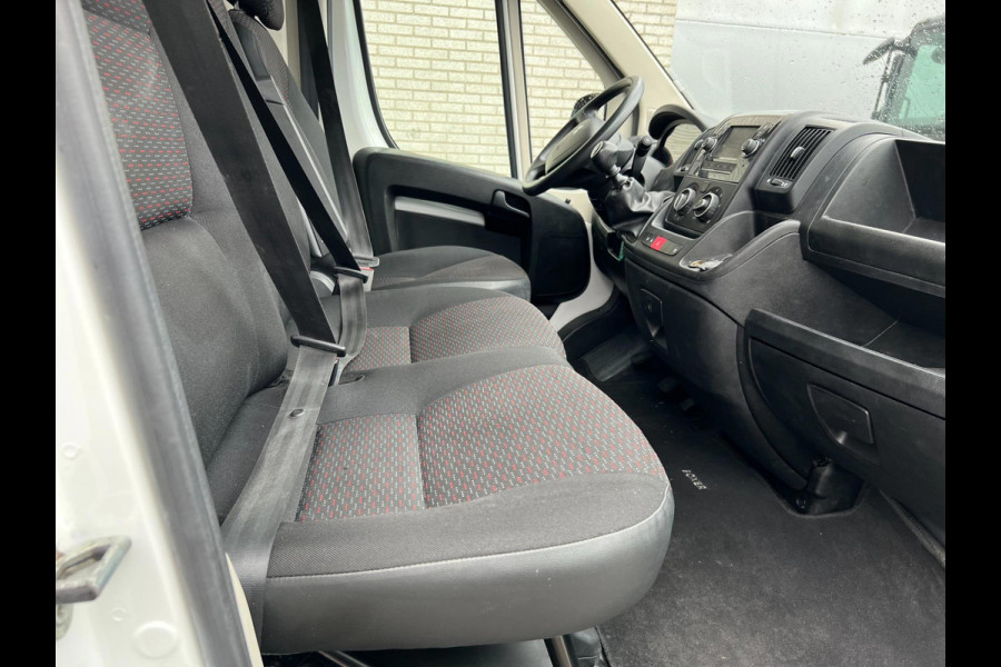 Peugeot Boxer 335 2.2 BlueHDi 140 L3H2 Premium Camera Airco Navi
