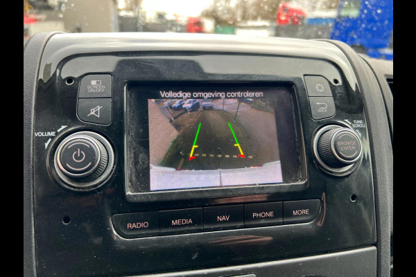 Peugeot Boxer 335 2.2 BlueHDi 140 L3H2 Premium Camera Airco Navi