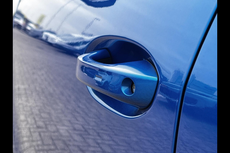 Ford Explorer Premium Extended Range RWD 77 kWh 286pk | Panorama Dak | Driver assistance Pack | Trekhaak wegklapbaar | AGR stoelen