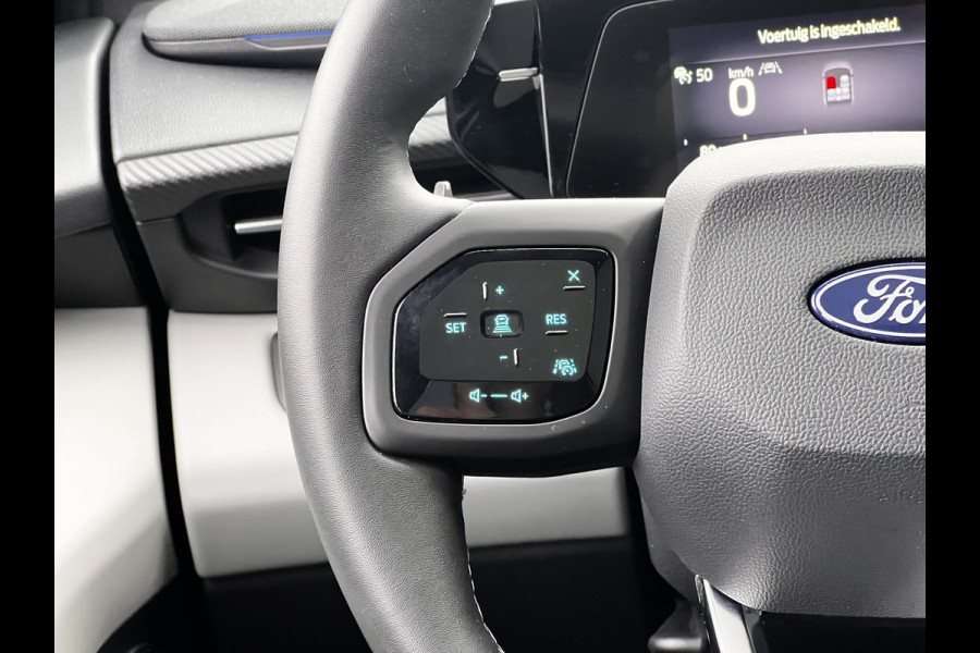 Ford Explorer Premium Extended Range RWD 77 kWh 286pk | Panorama Dak | Driver assistance Pack | Trekhaak wegklapbaar | AGR stoelen