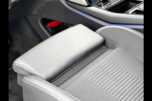 Ford Explorer Premium Extended Range RWD 77 kWh 286pk | Panorama Dak | Driver assistance Pack | Trekhaak wegklapbaar | AGR stoelen