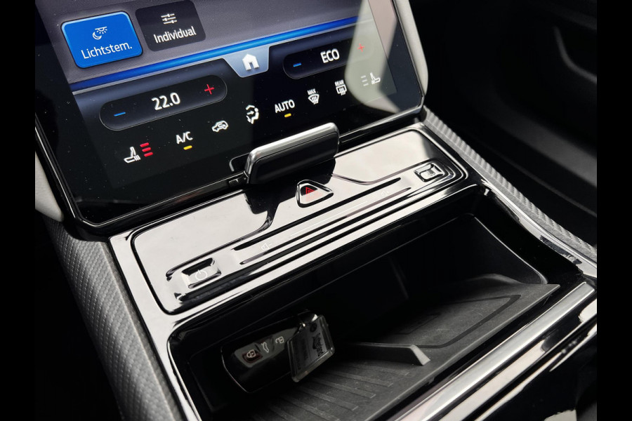 Ford Explorer Premium Extended Range RWD 77 kWh 286pk | Panorama Dak | Driver assistance Pack | Trekhaak wegklapbaar | AGR stoelen