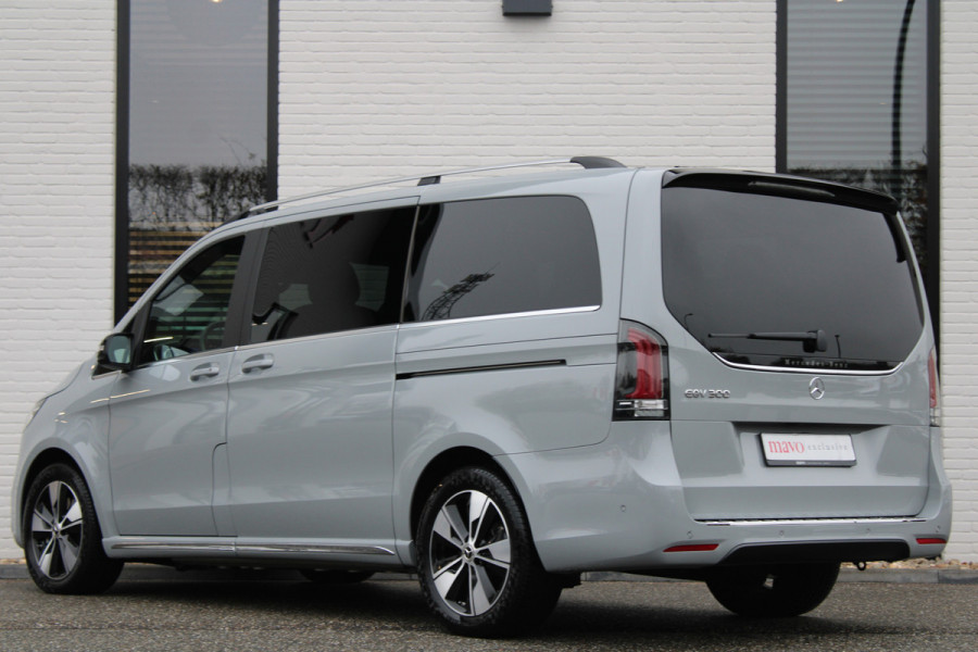 Mercedes-Benz Eqv 300 L2 / AMG / New Model / Luchtvering / 7-Persoons / Burmester / Vol Opties / NIEUWSTAAT