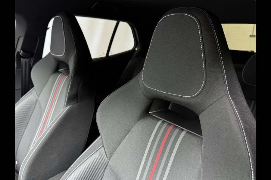 Škoda Fabia 1.0 TSI 116PK MONTE CARLO BLACK CAMERA LED STOEL/STUUR VERW ADAP, CRUISE VIC.COCKPIT 03/2025