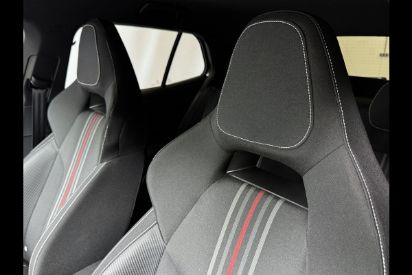 Škoda Fabia 1.0 TSI 116PK MONTE CARLO BLACK CAMERA LED STOEL/STUUR VERW ADAP, CRUISE VIC.COCKPIT 03/2025