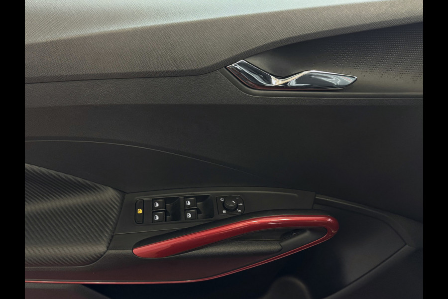 Škoda Fabia 1.0 TSI 116PK MONTE CARLO BLACK CAMERA LED STOEL/STUUR VERW ADAP, CRUISE VIC.COCKPIT 03/2025