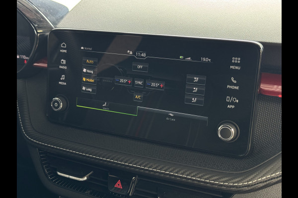 Škoda Fabia 1.0 TSI 116PK MONTE CARLO BLACK CAMERA LED STOEL/STUUR VERW ADAP, CRUISE VIC.COCKPIT 03/2025