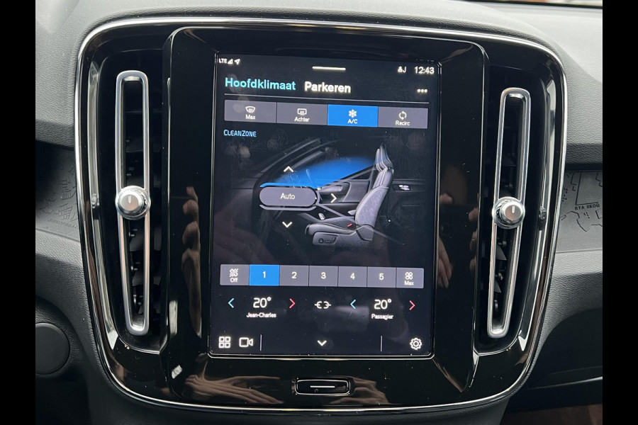 Volvo XC40 Recharge Core 70 kWh VAN: 33.900,- VOOR: 30.877,- UW EINDEJAARSVOORDEEL: 3.023,- | ACHTERUITRIJCAMERA | APPLE CARPLAY | CRUISE CONTROL | DRAADLOZE TELEFOON LADER |
