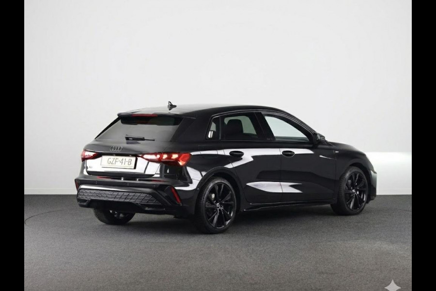 Audi A3 Sportback 35 TFSI S edition 150 pk S-tronic | Private lease vanaf € 670,- pm | Navigatie | Parkeersensoren (Park assist) | Apple Carplay/Android Auto | S-Line |