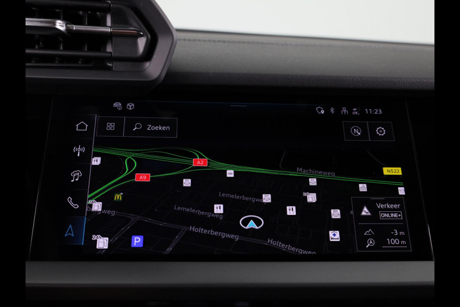 Audi A3 Sportback 35 TFSI S edition 150 pk S-tronic | Private lease vanaf € 670,- pm | Navigatie | Parkeersensoren (Park assist) | Apple Carplay/Android Auto | S-Line |