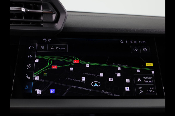Audi A3 Sportback 35 TFSI S edition 150 pk S-tronic | Private lease vanaf € 670,- pm | Navigatie | Parkeersensoren (Park assist) | Apple Carplay/Android Auto | S-Line |