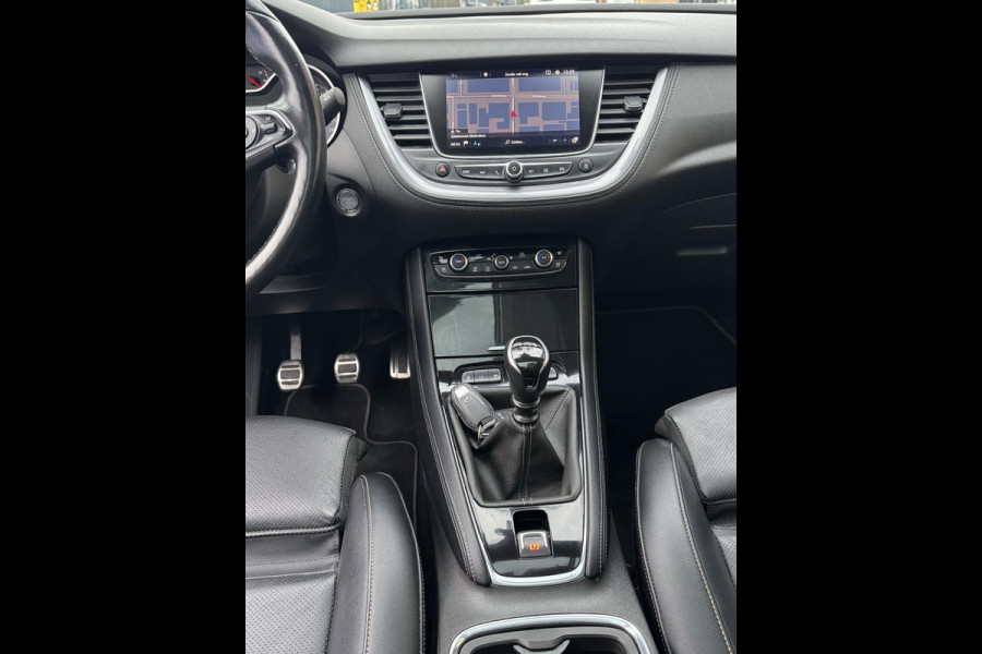 Opel Grandland X 1.2 Turbo Ultimate - Panorama dak I Leer I Airco I 360 Camera I PDC I LED I Dealer onderhouden