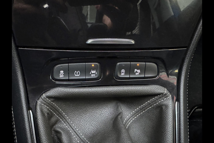 Opel Grandland X 1.2 Turbo Ultimate - Panorama dak I Leer I Airco I 360 Camera I PDC I LED I Dealer onderhouden