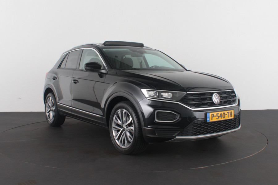 Volkswagen T-Roc 1.0 TSI Style Panorama.schuif/Camera/Adapt.cruise/18 inch...