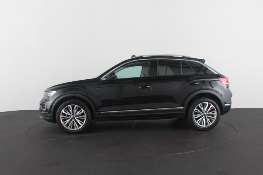 Volkswagen T-Roc 1.0 TSI Style Panorama.schuif/Camera/Adapt.cruise/18 inch...