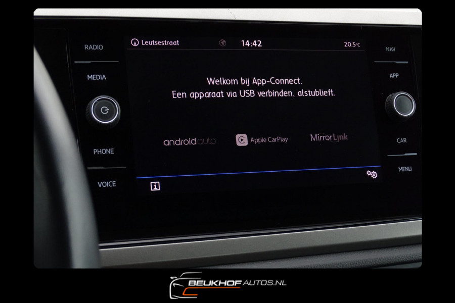 Volkswagen Polo 1.0 TSI Carplay Navi Parkeersensoren Cruise