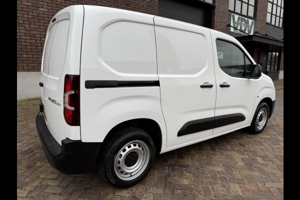 Toyota PROACE CITY 1.5 D-4D / Airco / Cruise Control / BlueTooth (handsfree) / Betonplex Laadvloer incl. Vloerschelp