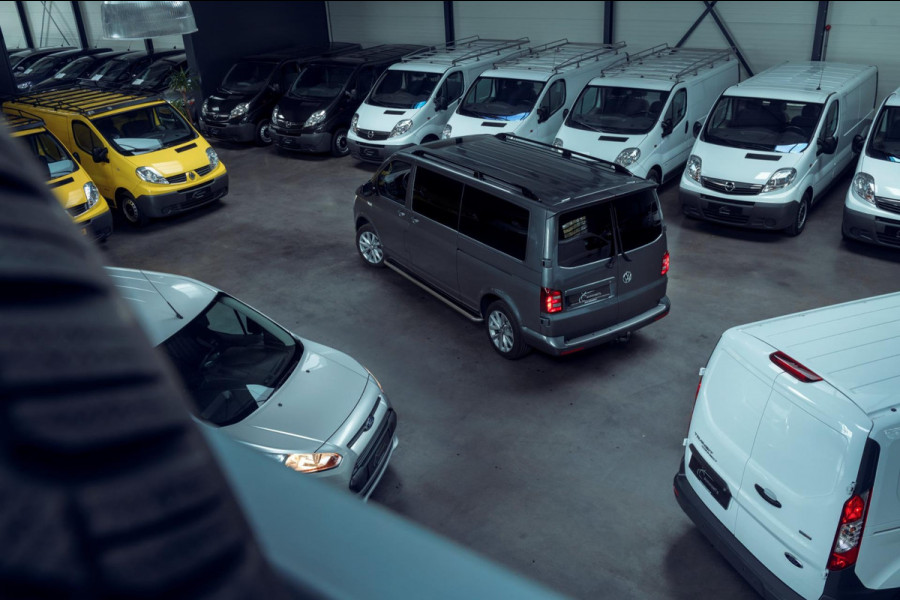 Toyota PROACE CITY 1.5 D-4D / Airco / Cruise Control / BlueTooth (handsfree) / Betonplex Laadvloer incl. Vloerschelp