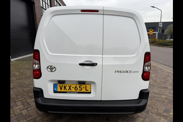 Toyota PROACE CITY 1.5 D-4D / Airco / Cruise Control / BlueTooth (handsfree) / Betonplex Laadvloer incl. Vloerschelp