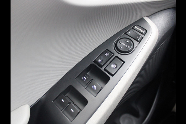 Hyundai IONIQ 1.6 GDi Comfort | NAVIGATIE | ACHTERUITRIJCAMERA |