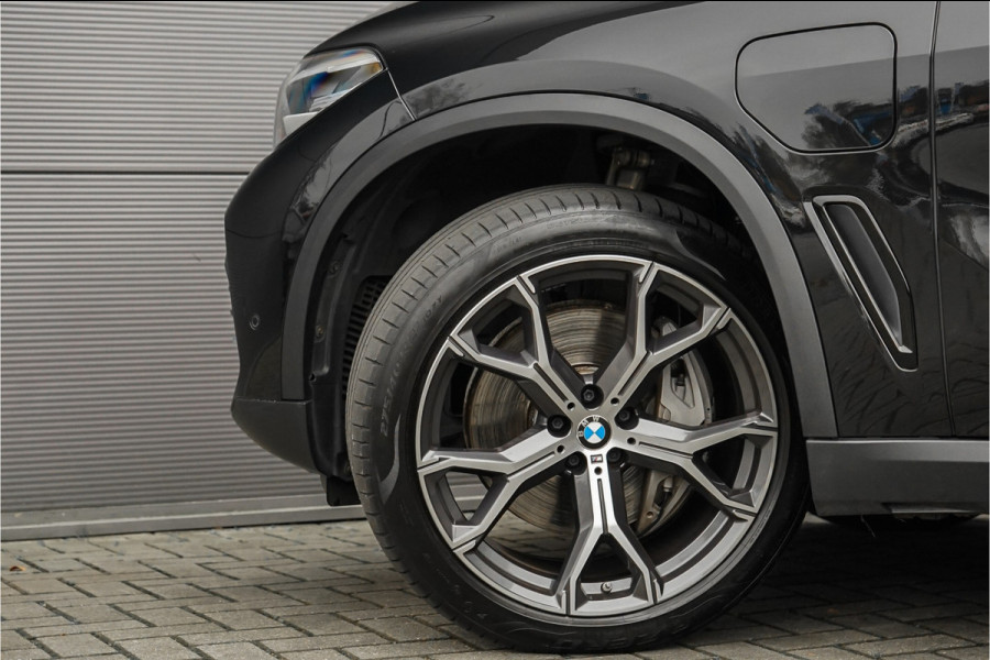 BMW X5 xDrive45e Driving Assist Plus H/K HUD Trekhaak