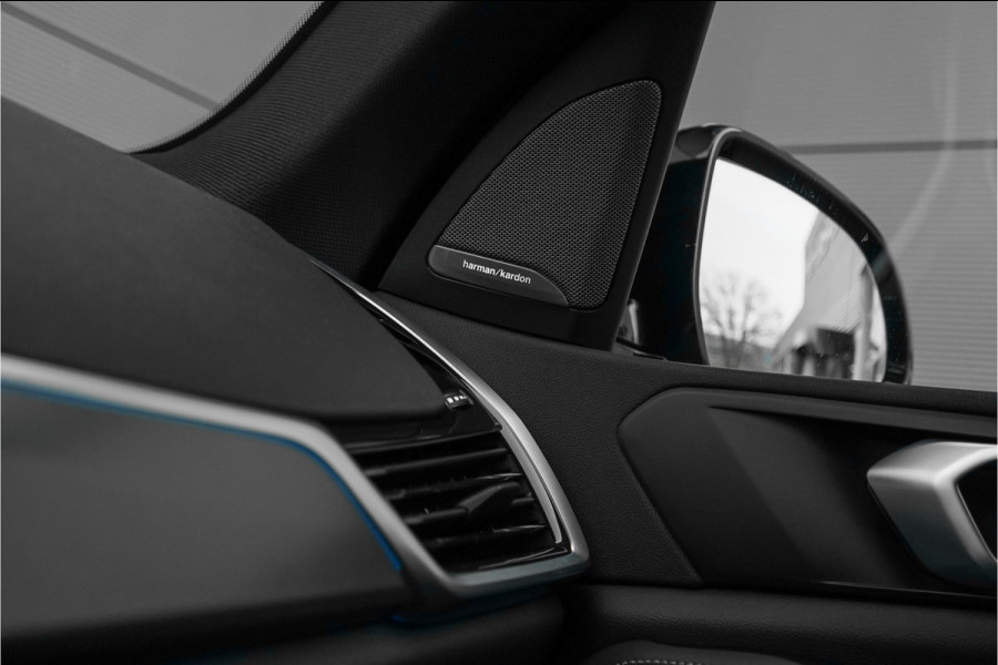 BMW X5 xDrive45e Driving Assist Plus H/K HUD Trekhaak