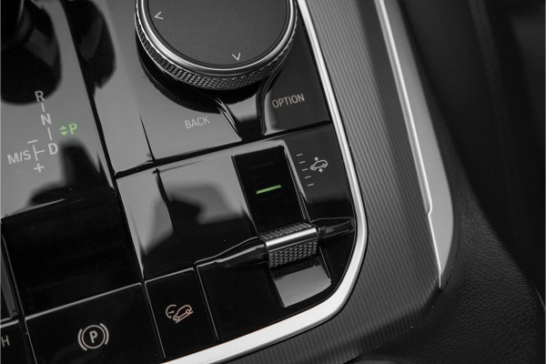 BMW X5 xDrive45e Driving Assist Plus H/K HUD Trekhaak
