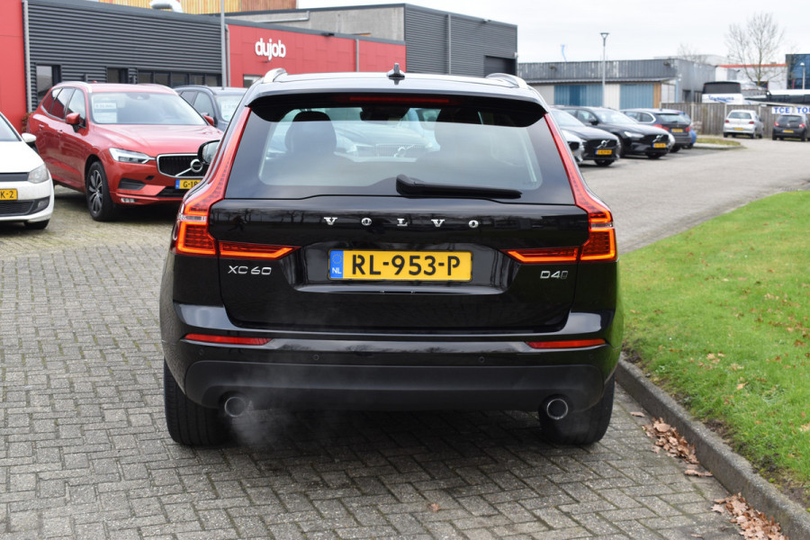 Volvo XC60 D4 190PK Automaat AWD Momentum | Trekhaak | Standkachel | Leder | Stoelverwarming