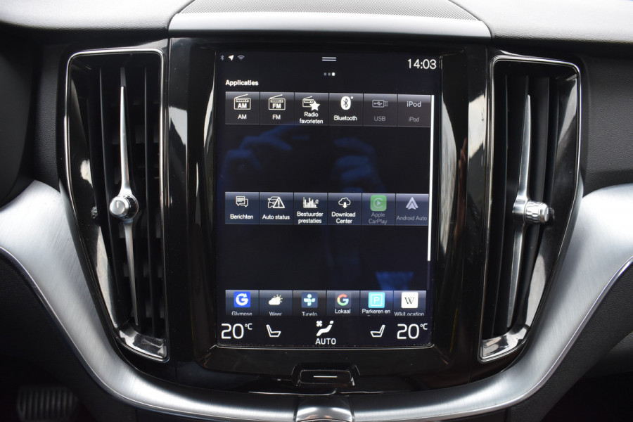 Volvo XC60 D4 190PK Automaat AWD Momentum | Trekhaak | Standkachel | Leder | Stoelverwarming